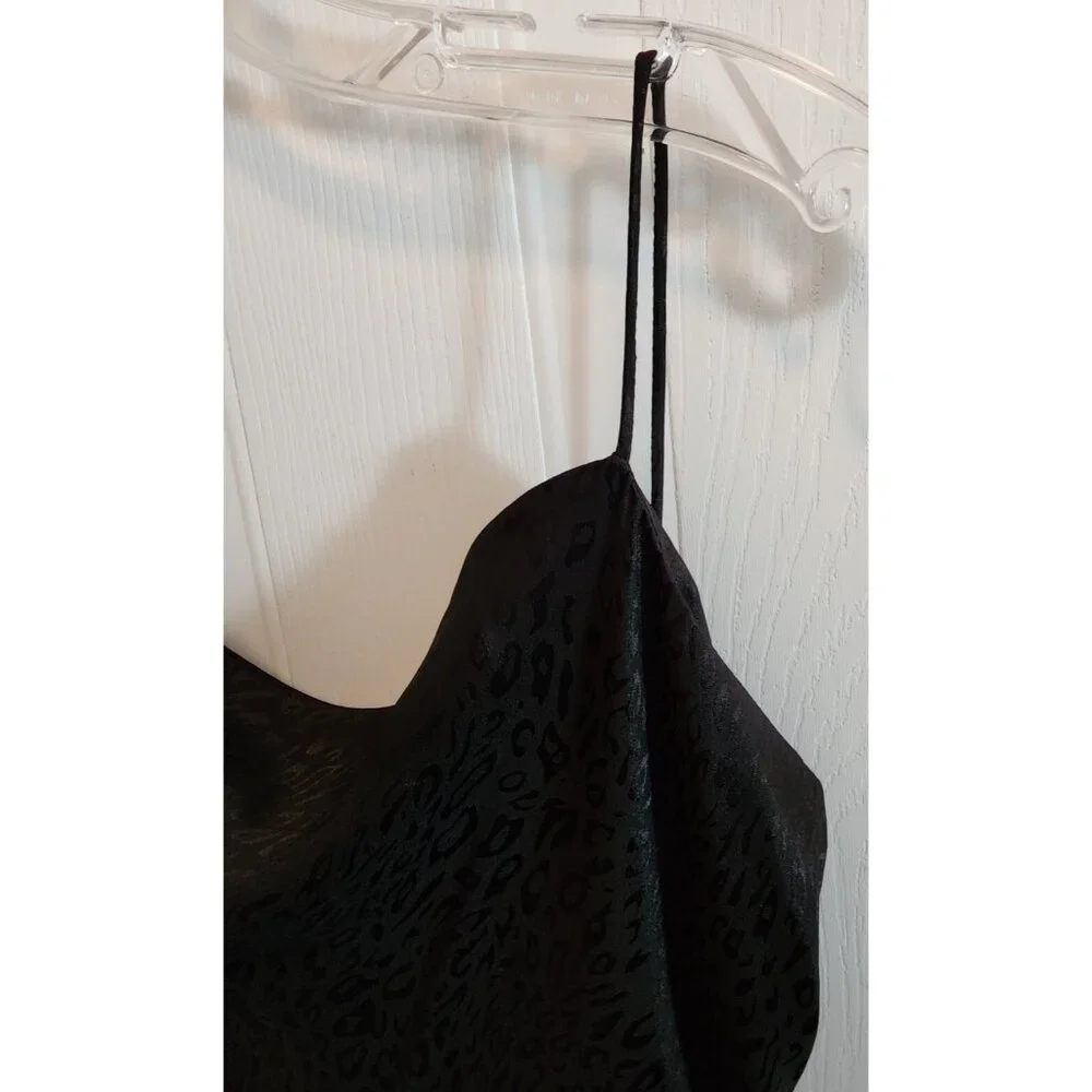 Kendall & Kylie Sleeveless Lace Up Back‎ Mini Dress Black Animal Print Size 0/2